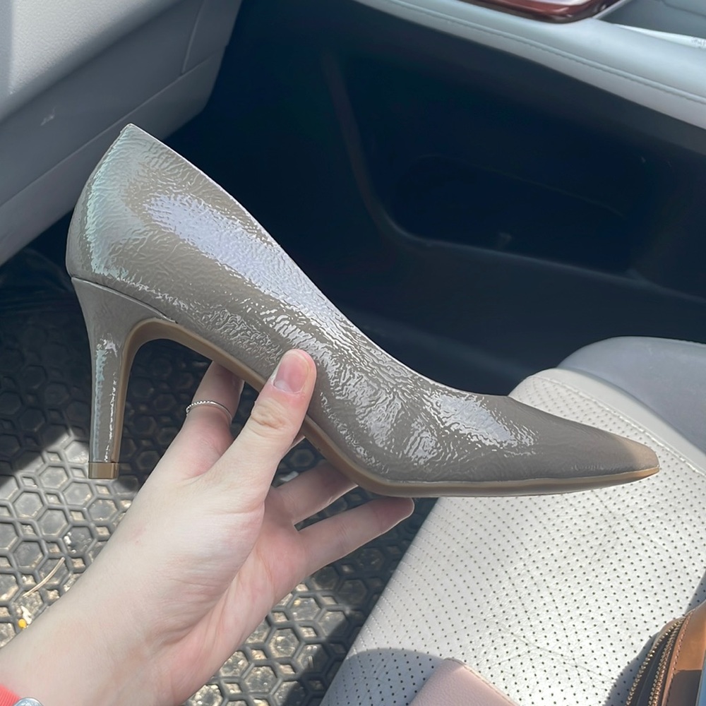 brand new, never worn. Alfani shoes